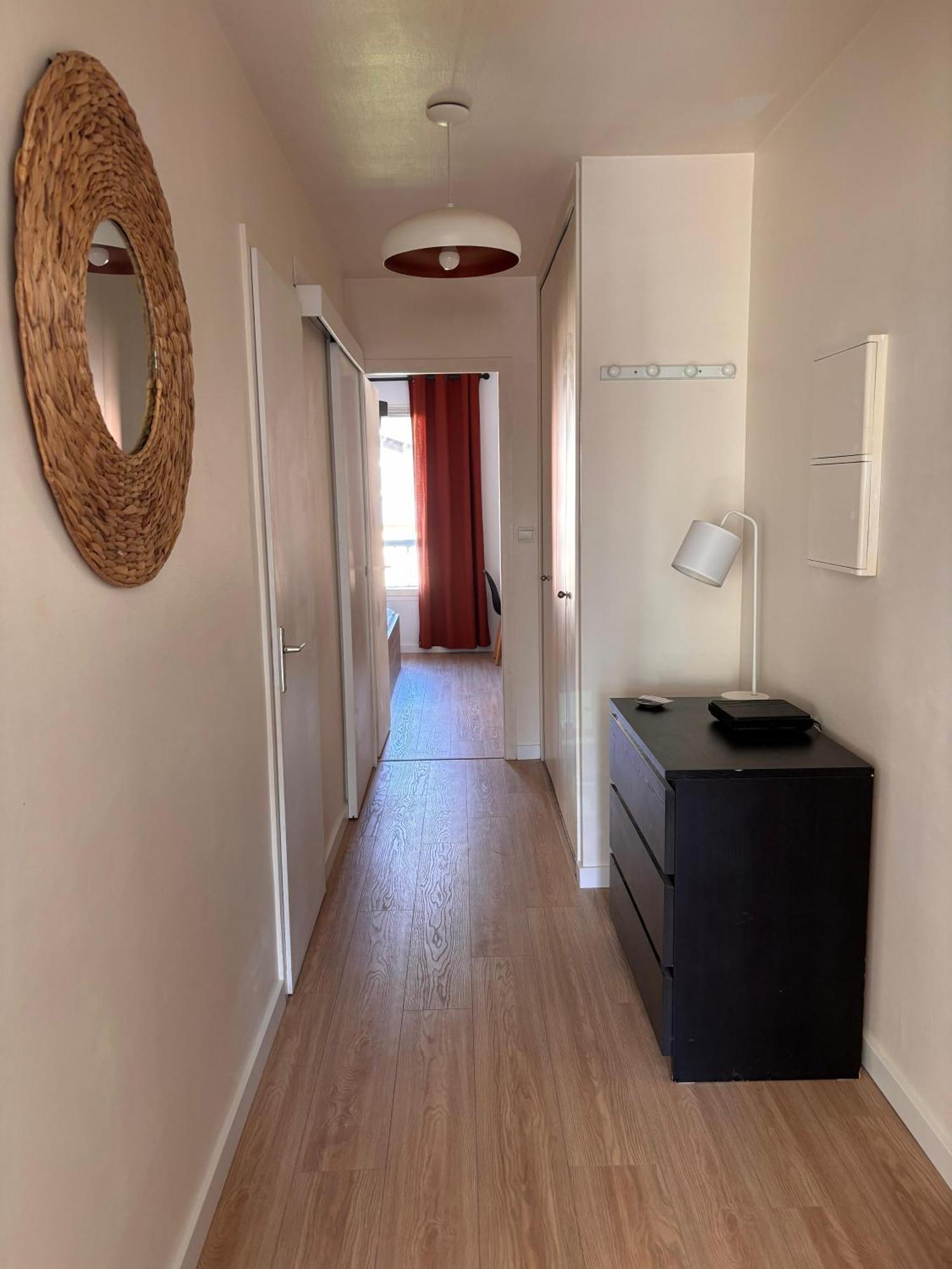 Agreable 2 Pieces Au Coeur De Thones Apartment Exterior photo